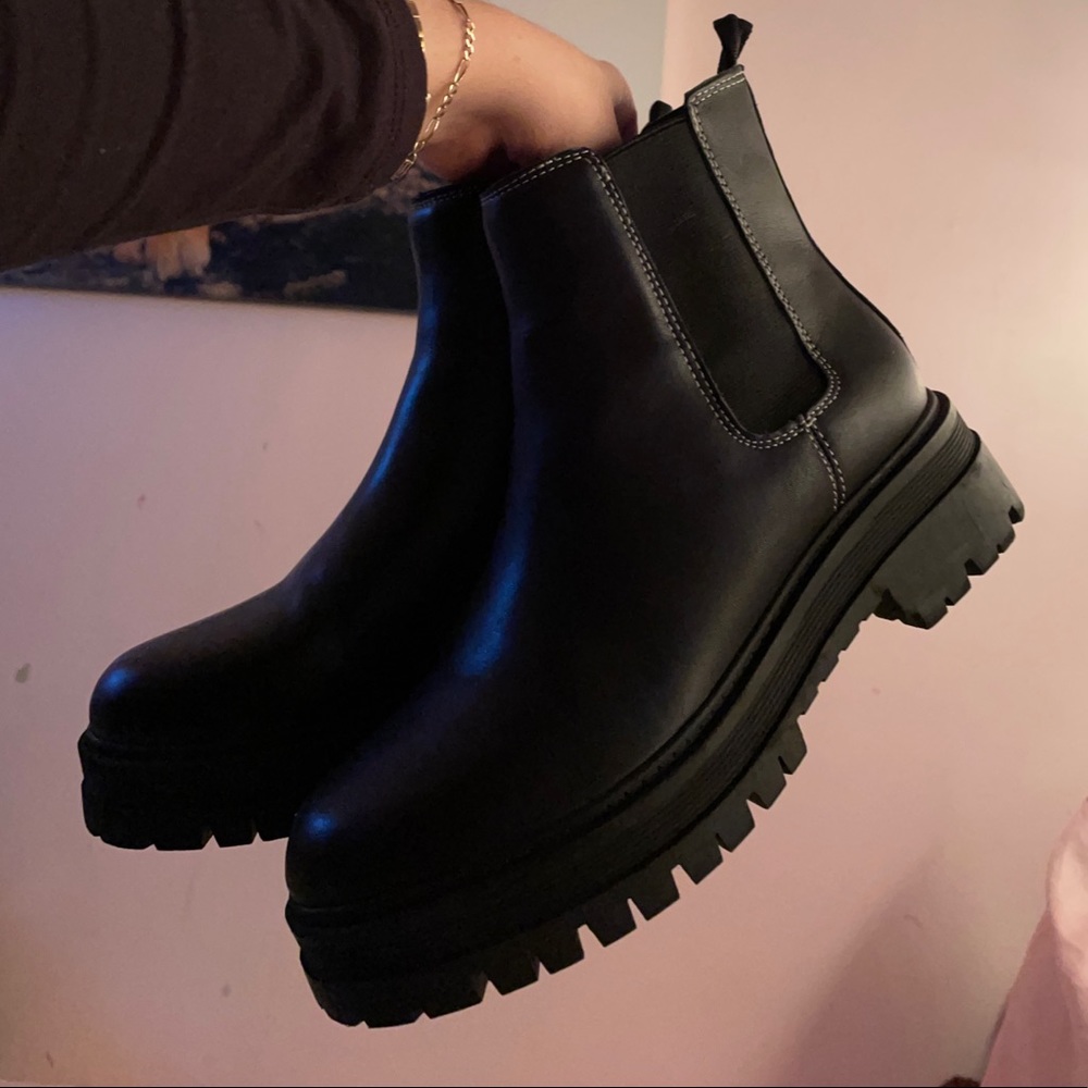 Marc Fisher Moto chunky boots